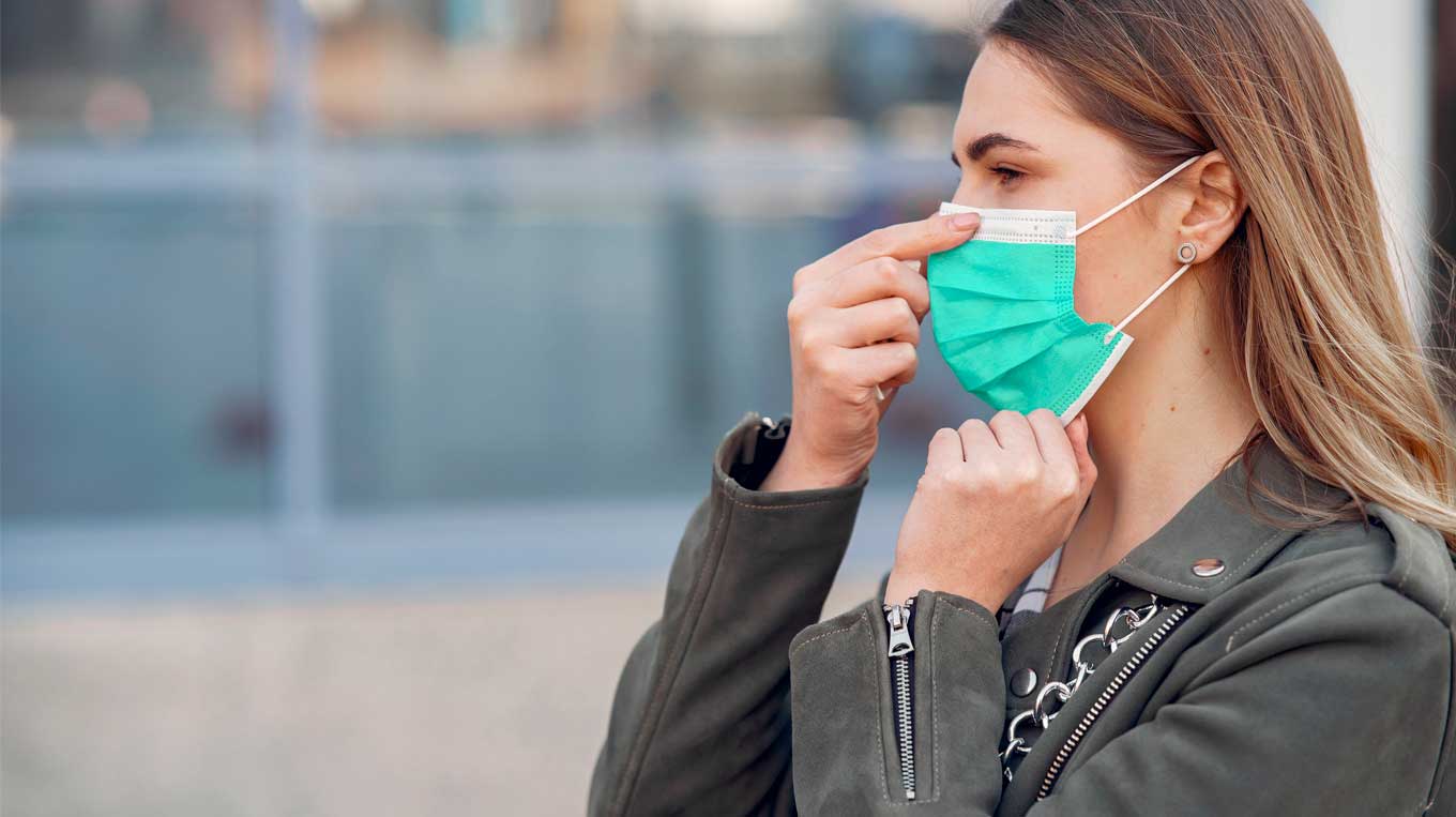 Mal aliento al usar la mascarilla