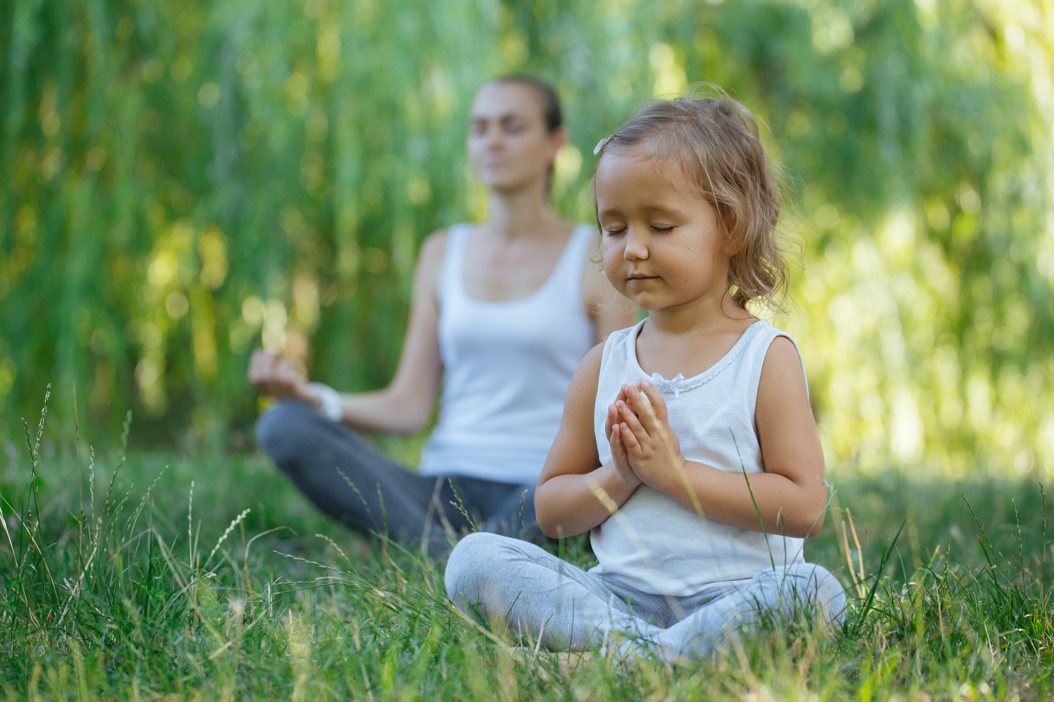 Los beneficios del yoga para controlar el estrés y el bienestar general 
