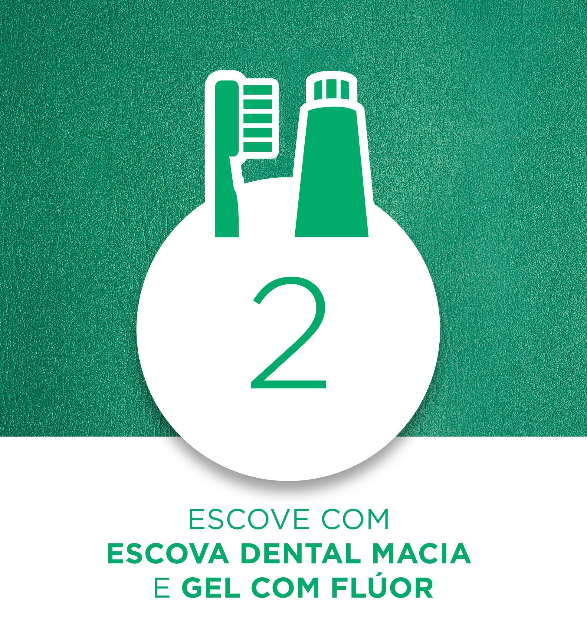 ESCOVE COM ESCOVA DENTAL DE CERDAS MACIAS E GEL DENTAL COM FLÚOR